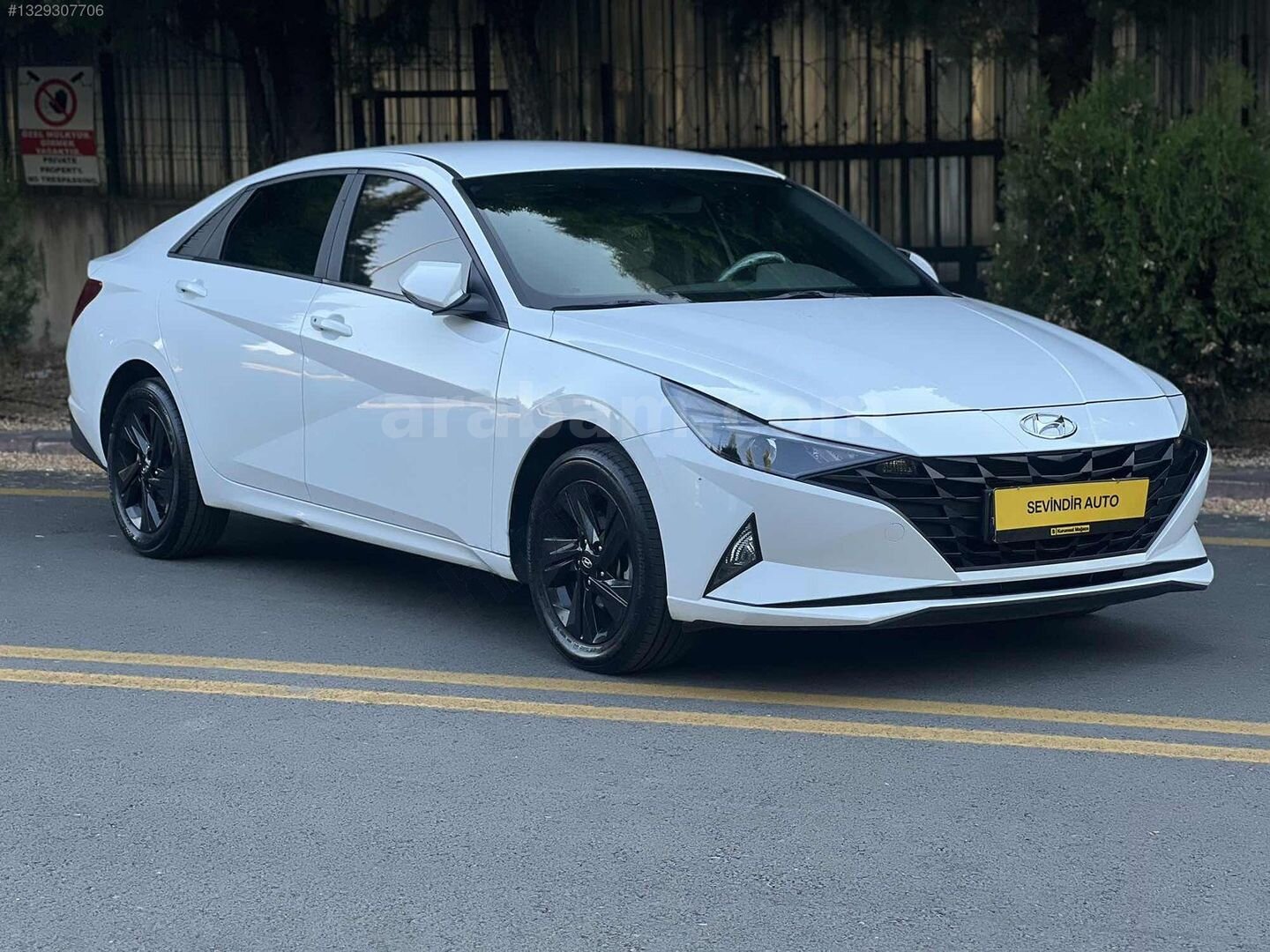 Galeriden Hyundai Elantra 1.6 MPI Smart 2022 Model Ankara 53.000 km Beyaz 2
