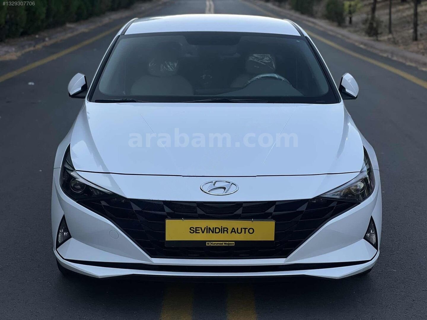 Galeriden Hyundai Elantra 1.6 MPI Smart 2022 Model Ankara 53.000 km Beyaz 3