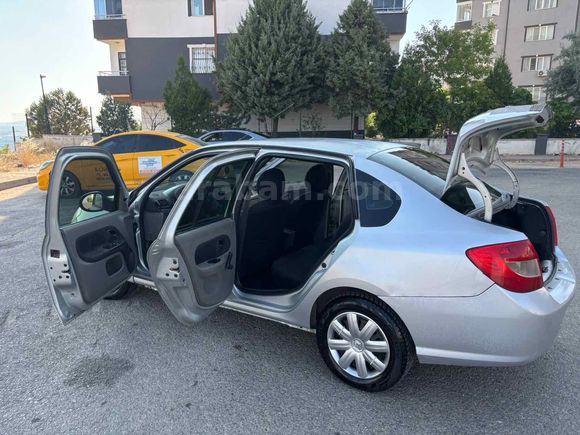 Sahibinden Renault Symbol 1.5 dCi Authentique 2010 Model 