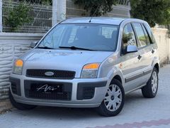 HATASIZ+KUSURSUZ+İLK EL+DÜŞÜK KM+MAKYAJLI KASA+MEMUR JEEPİ