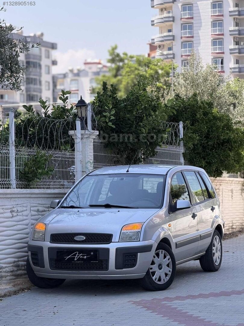 Galeriden Ford Fusion 1.4 TDCi Comfort 2010 Model Mersin 173.000 km Gri 5