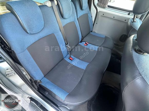 ALTAYLI-2008 KANGOO 1.5 dci KLİMALI ÇİFT SÜRGÜ 179000KM HATASIZ