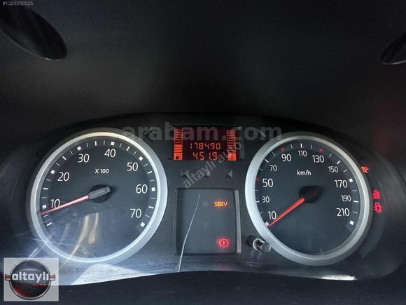 ALTAYLI-2008 KANGOO 1.5 dci KLİMALI ÇİFT SÜRGÜ 179000KM HATASIZ