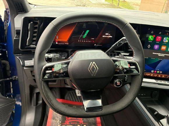 Sahibinden Renault Austral 1.3 Hybrid Techno Esprit Alpine 2024 Model