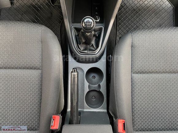 HASAN OTOMOTİV'den 2017 VW Caddy 125 BİN KM 2.0TDİ TRENDL