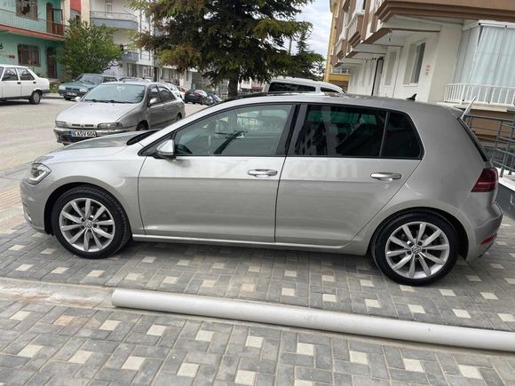 2017 GOLF HATASIZ (ÇARPIŞMA ÖNLEYİCİ,KOLTUK ISITMA VS.)