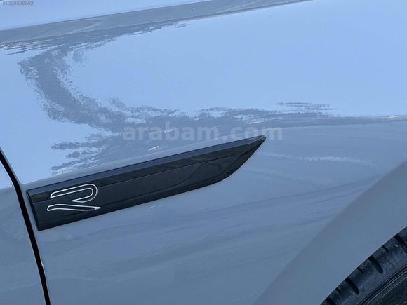 GOLF 8 / R-LİNE / SERVİS BAKIMLI / HATASIZ / GTİ DONANIM /