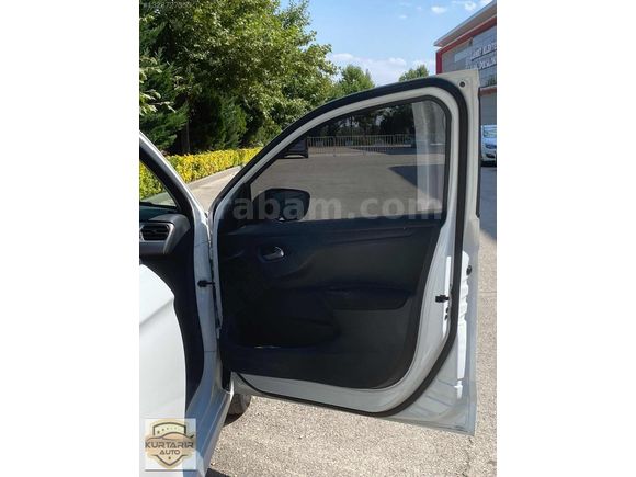 KURTARIR AUTO'DAN 2017 CITREON C-ELYSEE 1.6 HDI FEEL PAKET