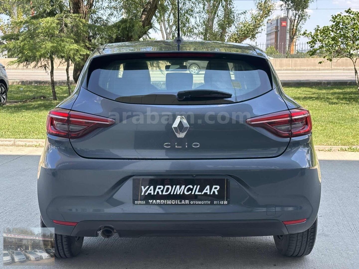 Galeriden Renault Clio 1.0 TCe Joy 2022 Model Bursa 91.000 km Füme 7