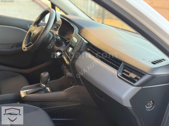 Clio 1.0 TCe Joy X-Tronic