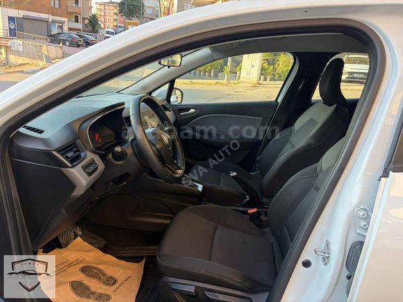 Clio 1.0 TCe Joy X-Tronic
