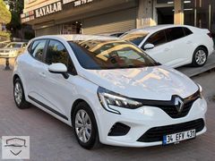 Clio 1.0 TCe Joy X-Tronic