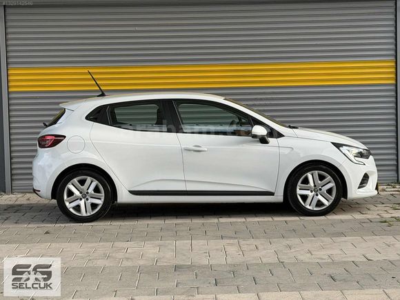 SELÇUK AUTO | 2022 RENAULT CLİO HATASIZ 22 BİN KM TESLA EKRAN