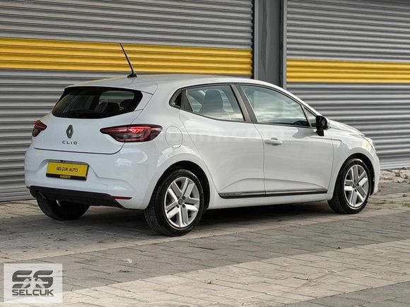 SELÇUK AUTO | 2022 RENAULT CLİO HATASIZ 22 BİN KM TESLA EKRAN