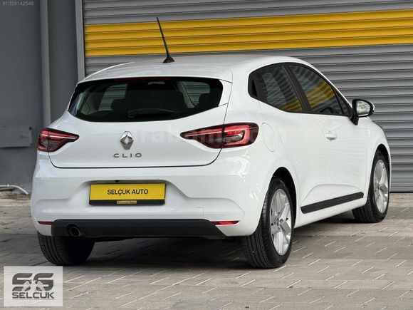 SELÇUK AUTO | 2022 RENAULT CLİO HATASIZ 22 BİN KM TESLA EKRAN