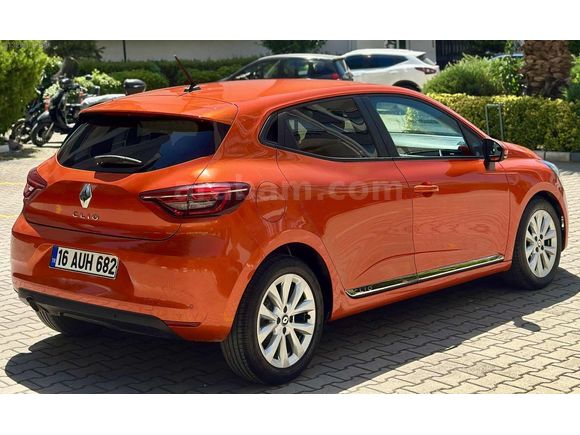SERVİS BAKIMLI DÜŞÜK KM TEMİZ OTOMATİK CLİO