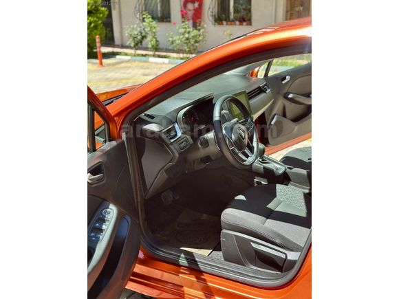 SERVİS BAKIMLI DÜŞÜK KM TEMİZ OTOMATİK CLİO