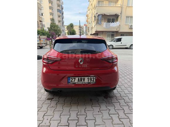 Sahibinden Renault Clio 1.0 TCe Joy 2023 Model 