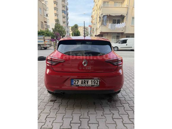 Sahibinden Renault Clio 1.0 TCe Joy 2023 Model 
