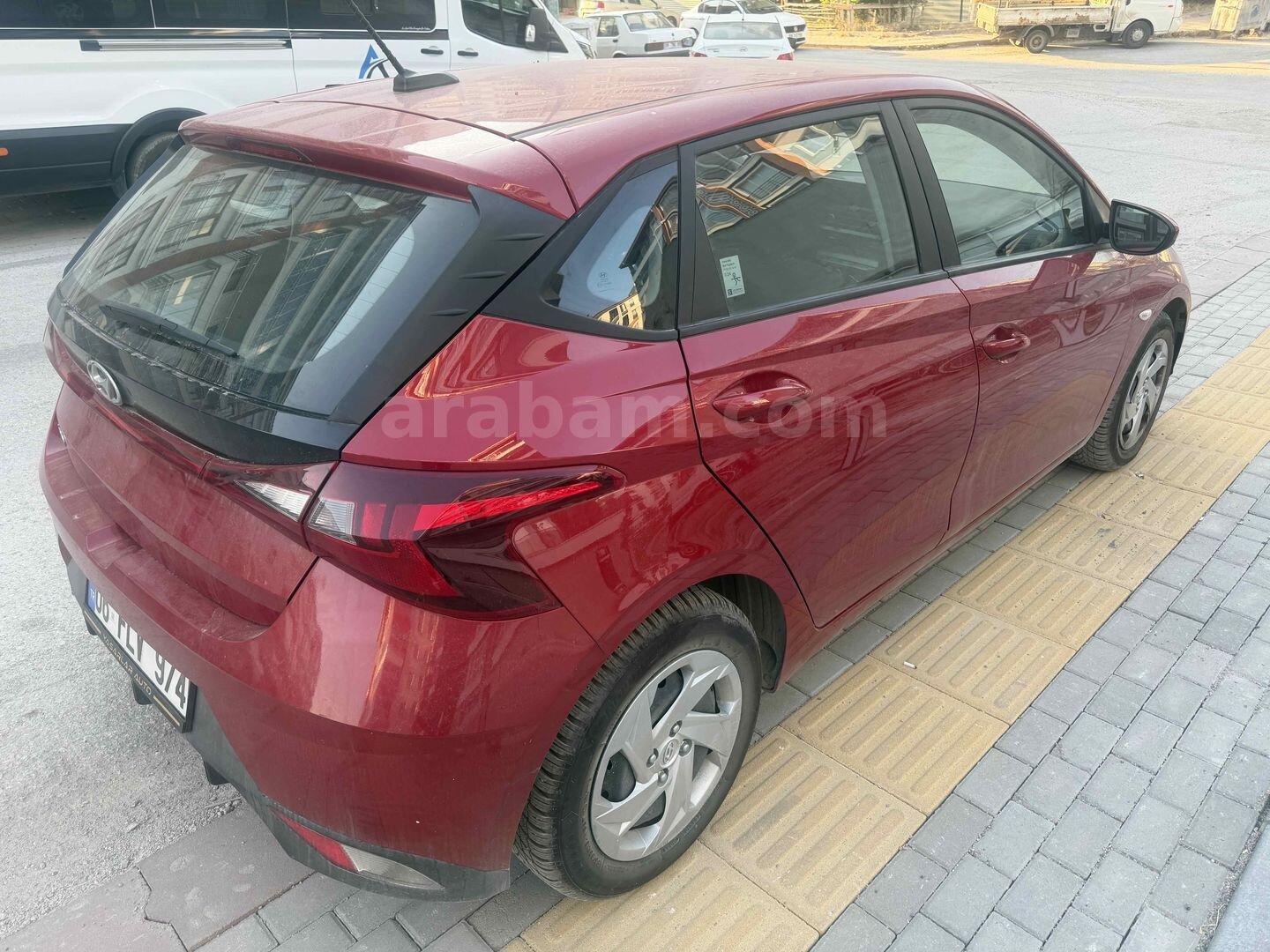 Sahibinden Hyundai i20 1.4 MPI Jump 2023 Model Ankara 61.000 km Kırmızı 5