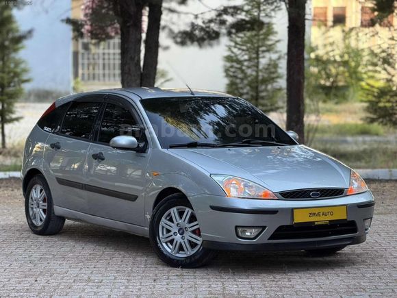 ZİRVE AUTO DAN HATASIZ DEĞİŞENSİZ FORD FOCUS 1.6 COLLECTİON
