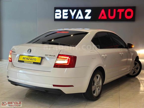 2018 SKODA OCTAVIA HATASIZ ORJİNAL BAKMLI DSG HASARSIZ