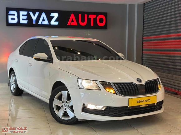 2018 SKODA OCTAVIA HATASIZ ORJİNAL BAKMLI DSG HASARSIZ