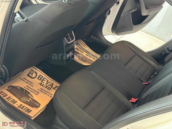 2018 SKODA OCTAVIA HATASIZ ORJİNAL BAKMLI DSG HASARSIZ