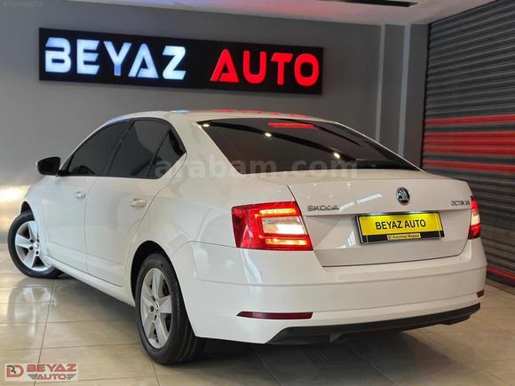 2018 SKODA OCTAVIA HATASIZ ORJİNAL BAKMLI DSG HASARSIZ