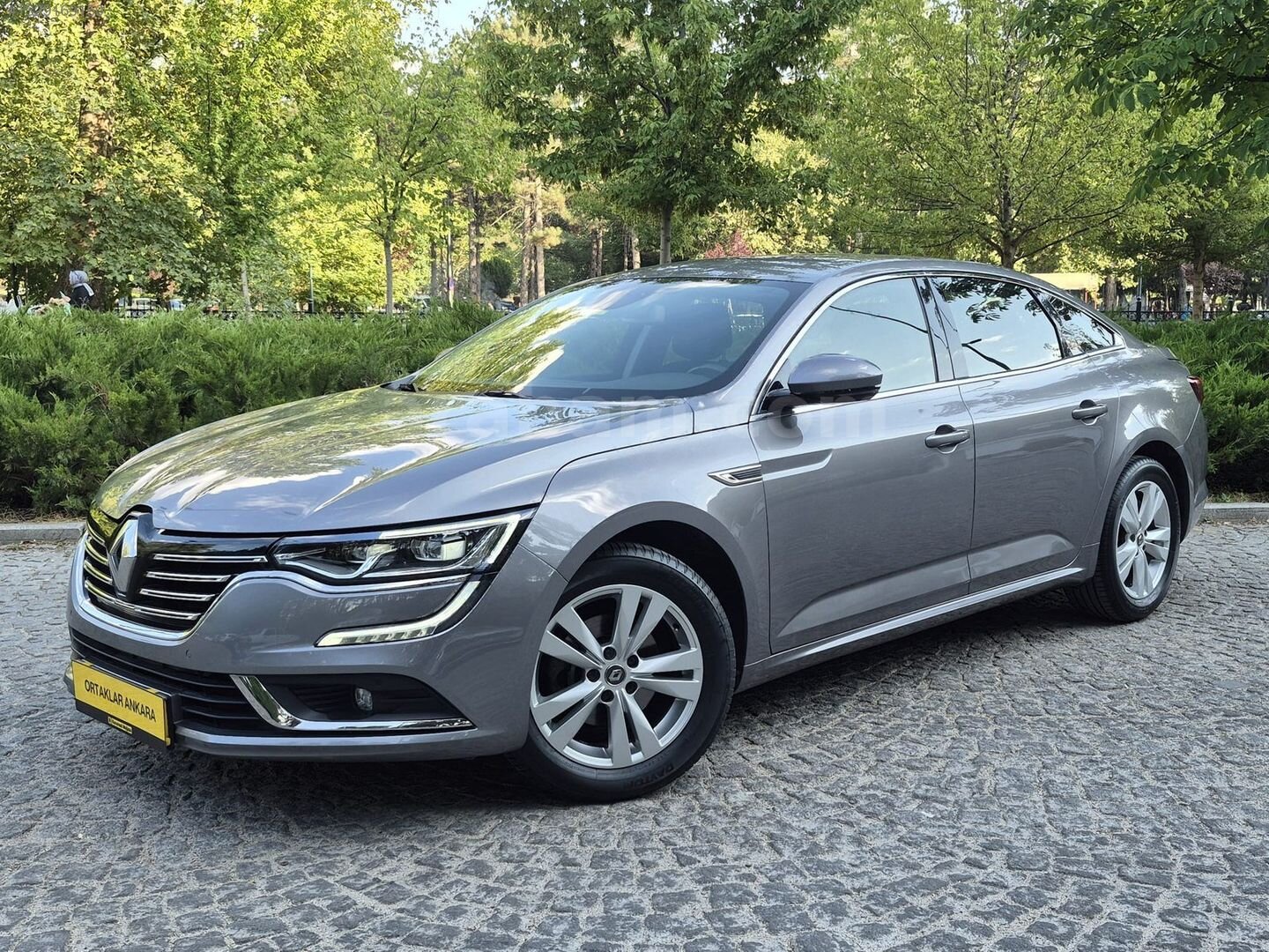 Galeriden Renault Talisman 1.3 Tce Touch 2020 Model Ankara 51.500 km Kahverengi 3