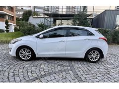 Sahibinden Hyundai i30 1.6 CRDi Style 2012 Model