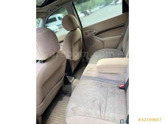 SUNROOF'LU GHİA TEK DEĞİŞEN