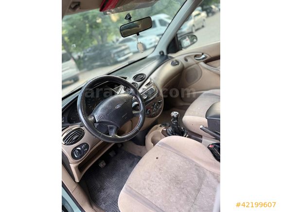 SUNROOF'LU GHİA TEK DEĞİŞEN