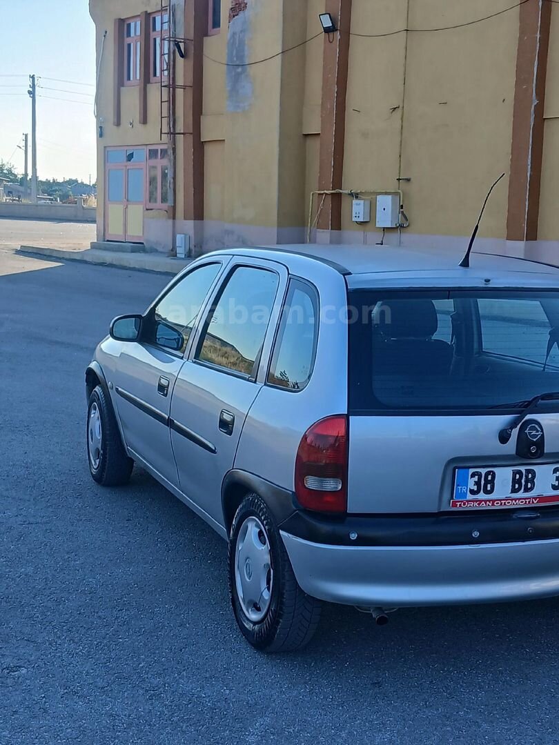 Galeriden Opel Corsa 1.4 Swing 1997 Model Konya 244.000 km Gri 5