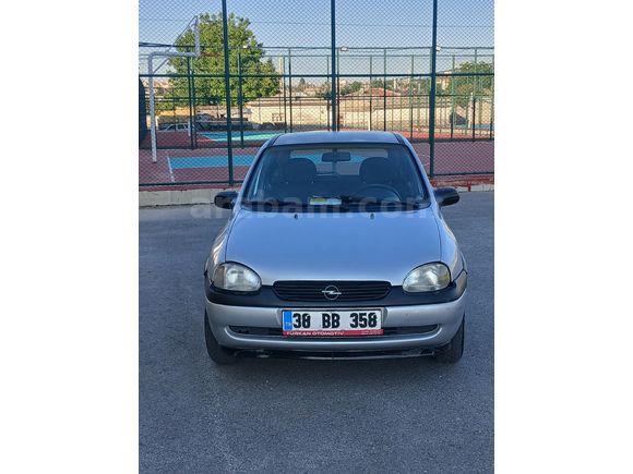 Galeriden Opel Corsa 1.4 Swing 1997 Model Konya
