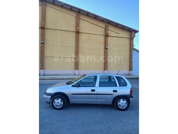 Galeriden Opel Corsa 1.4 Swing 1997 Model Konya