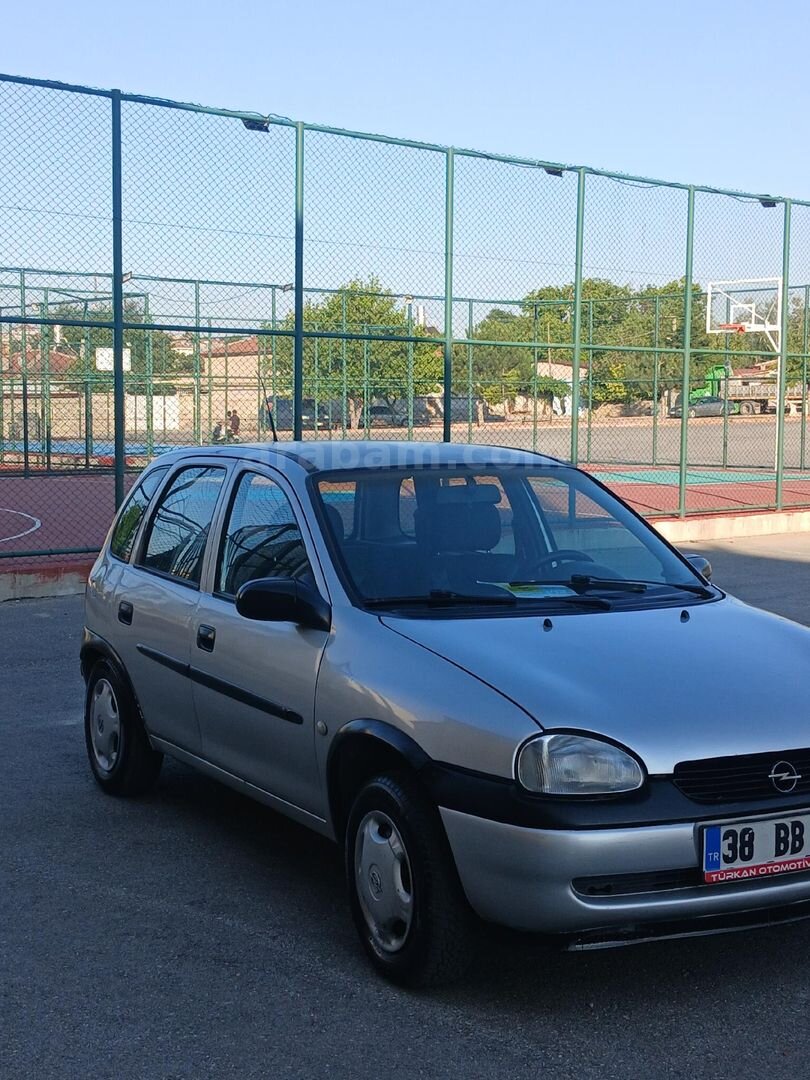 Galeriden Opel Corsa 1.4 Swing 1997 Model Konya 244.000 km Gri 2
