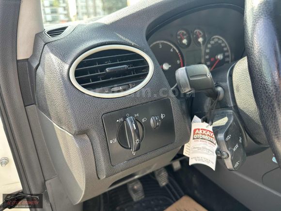 AKÇELİK AUTO'DAN SW FOCUS + MOTOR ÇOK İYİ + YENİ MUAYENELİ
