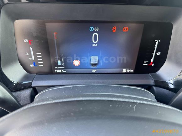 2025 FORD COURİER 1.5 7500KM TERTEMİZ YÜK GÖRMEMİŞ
