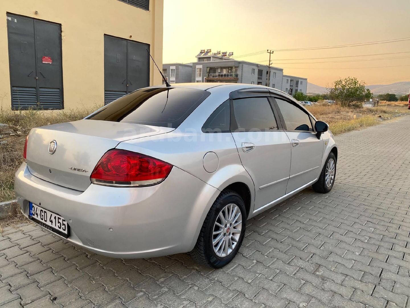 Sahibinden Fiat Linea 1.3 Multijet Dynamic Plus 2010 Model Aydın 223.000 km Gri (Gümüş) 6