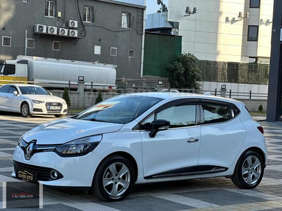 TAKAS OLUR 2015 MODEL OTOMATİK DİZEL CLİO TOUCH