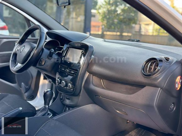 TAKAS OLUR 2015 MODEL OTOMATİK DİZEL CLİO TOUCH