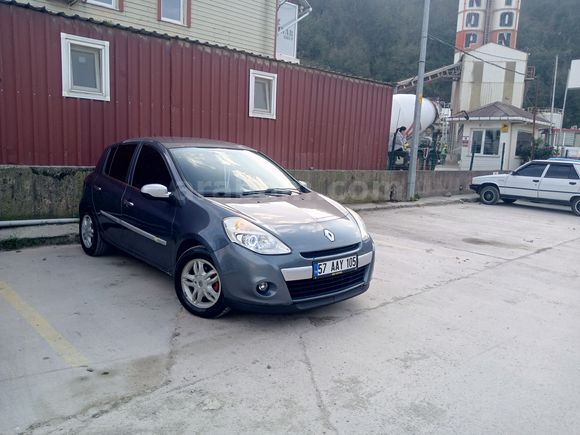Sahibinden Renault Clio 1.5 dCi Authentique 2009 Model