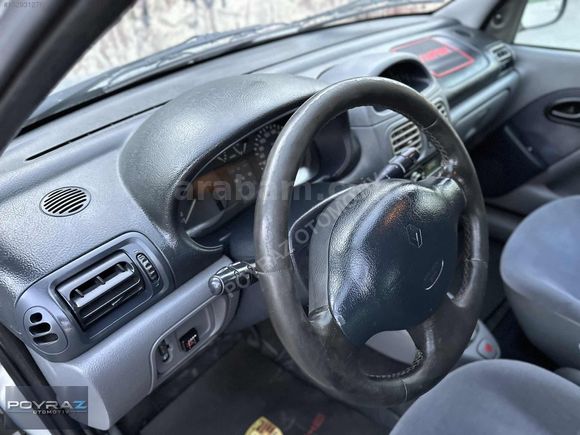 POYRAZ'DAN EMSALSIZ TEMİZLİKTE OTOMATİK 1.6 CLİO