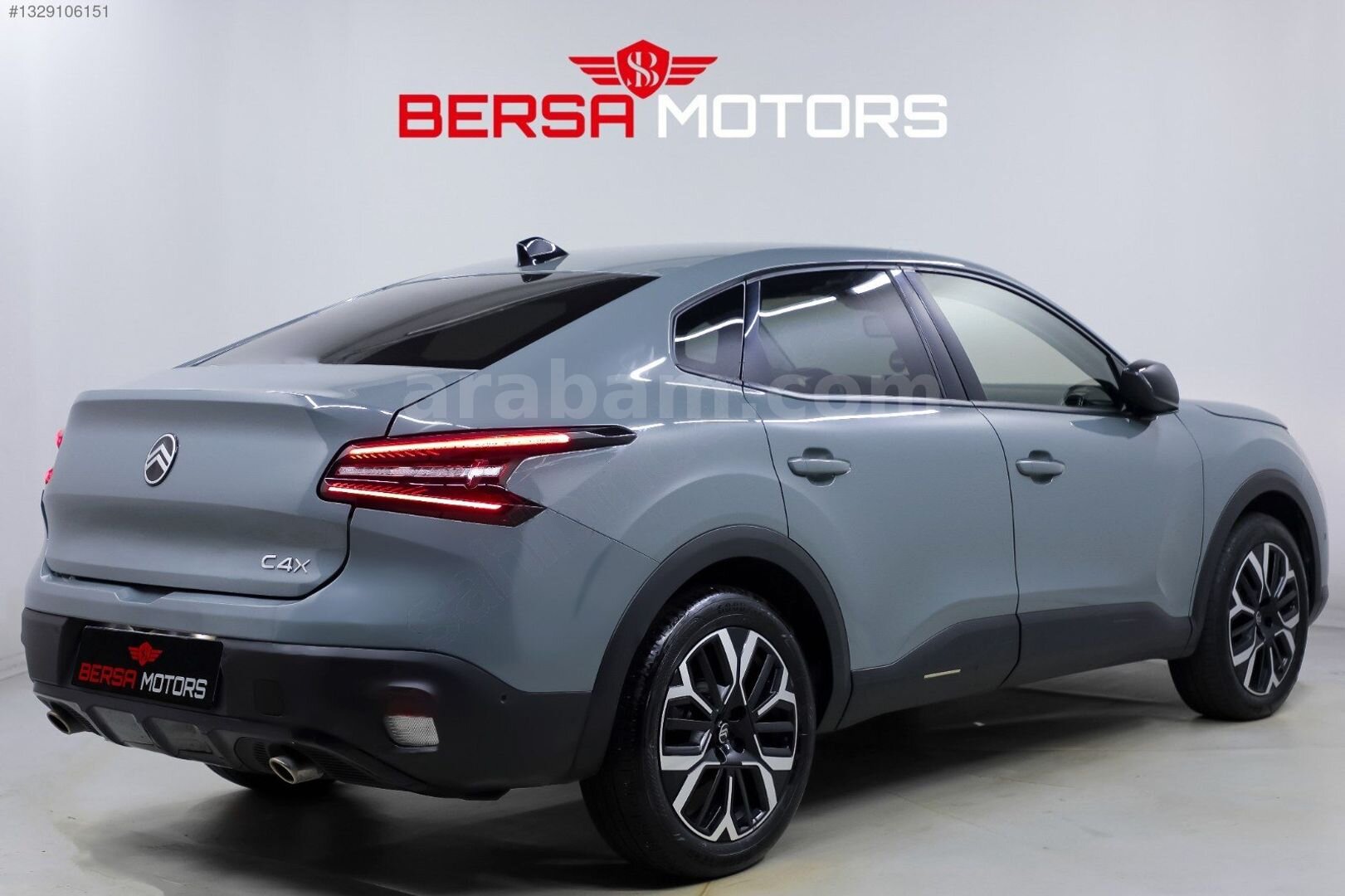 Galeriden Citroen C4 X 1.2 PureTech Max 2025 Model İstanbul 44.000 km Yeşil 5