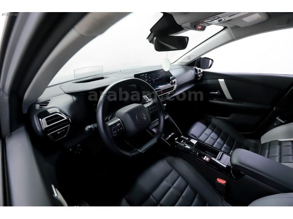 0,79 KREDİ İMKANI 2025 MODEL CİTROEN C4 X OTOMATİK