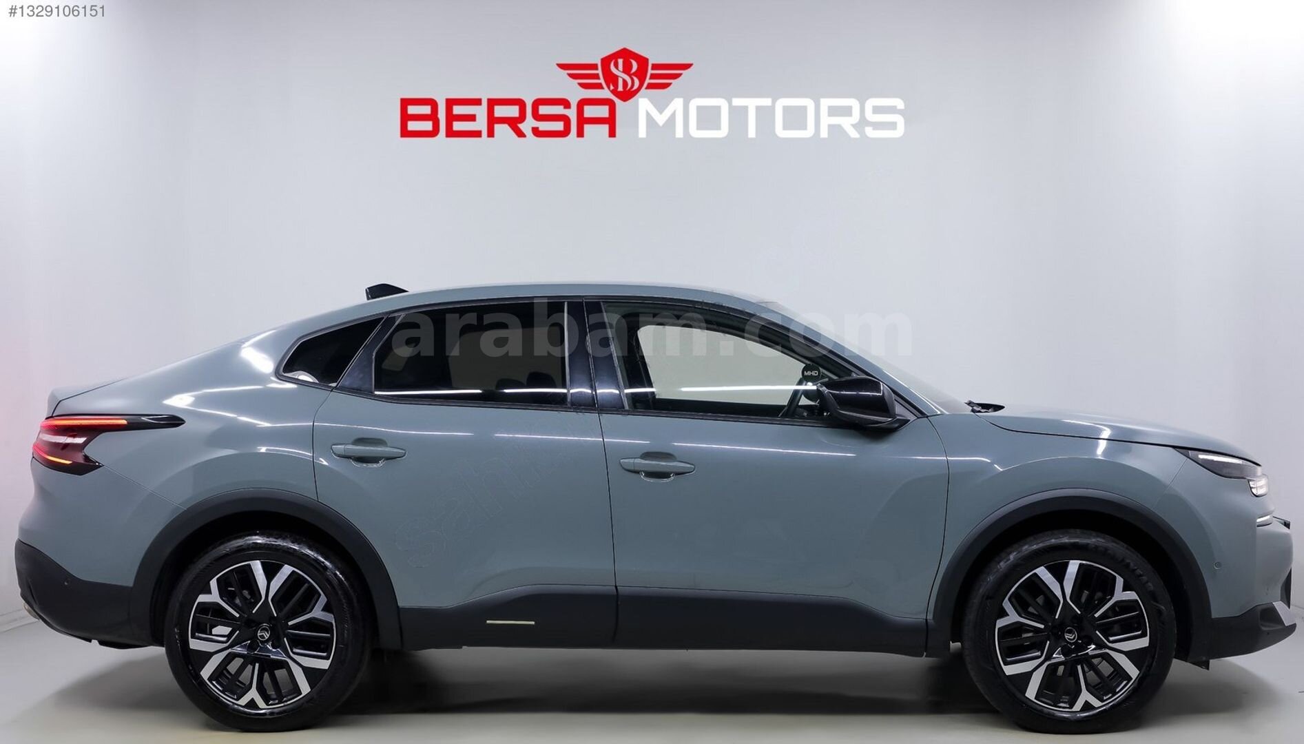 Galeriden Citroen C4 X 1.2 PureTech Max 2025 Model İstanbul 44.000 km Yeşil 6