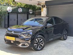 BOYASIZ DEĞİŞENSİZ 26.000 KM C4 X BENZİN OTOMATİK