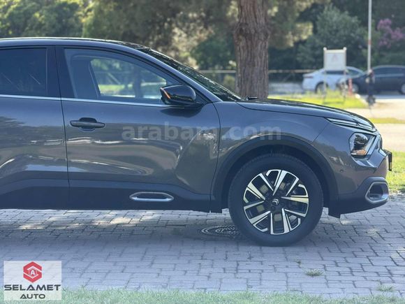 SELAMET AUTO 2024 CİTROEN C4 X SHİNE 49.500 KM HATASIZ