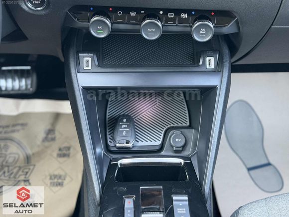 SELAMET AUTO 2024 CİTROEN C4 X SHİNE 49.500 KM HATASIZ
